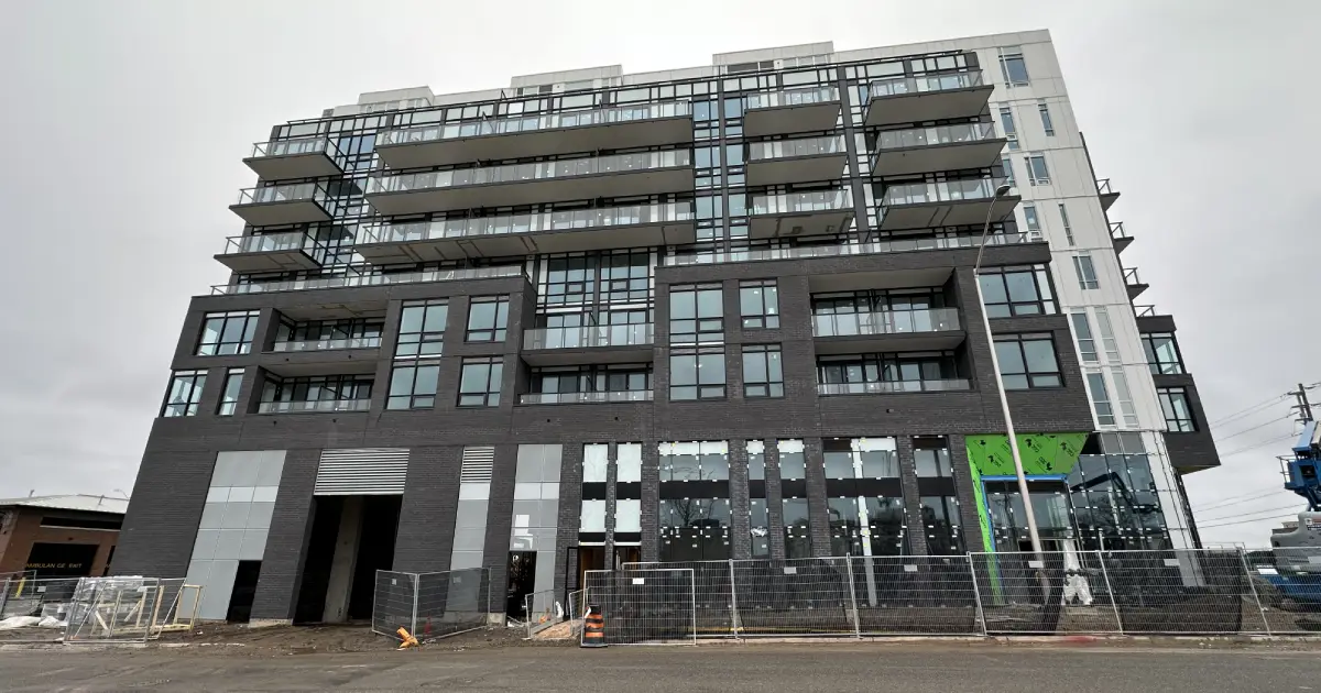 Bronte Condominium - B.E. Construction Ltd